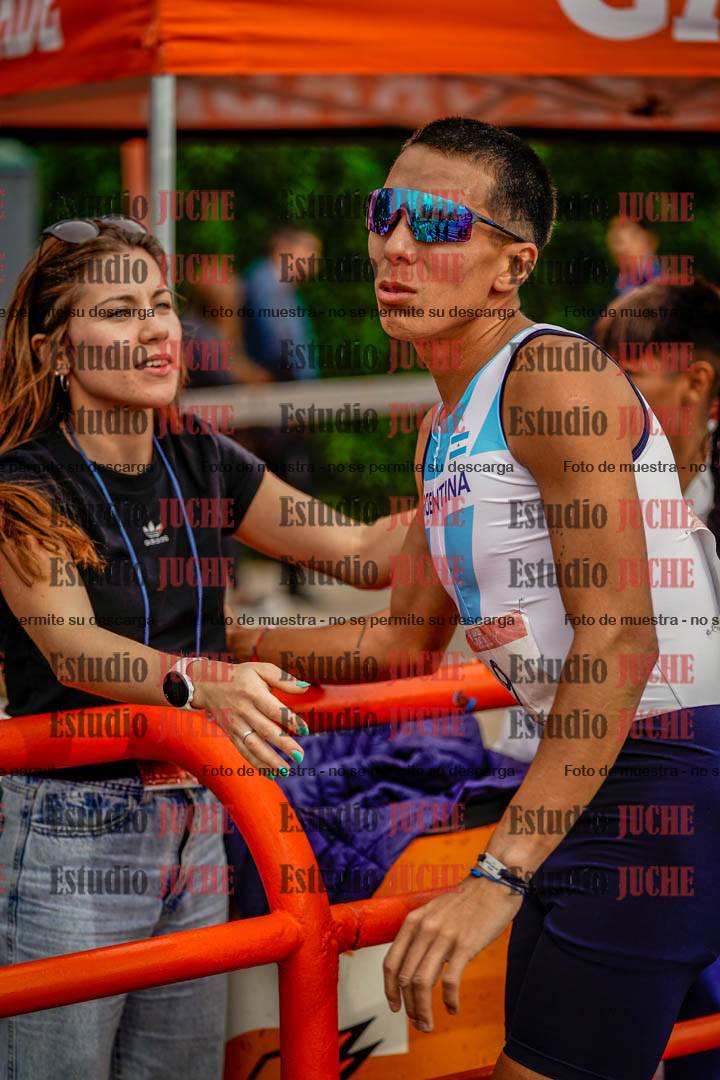 Fotos de algunos extras y podios del día 3