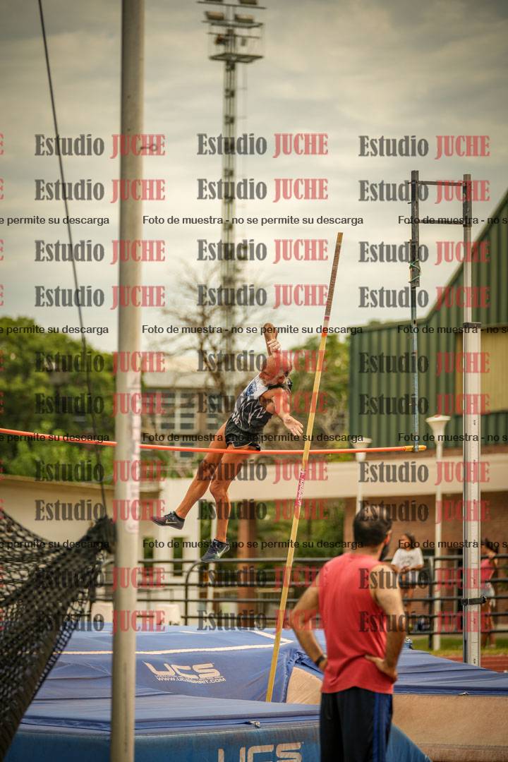 Fotos del salto con garrocha de varones - combinadas 8