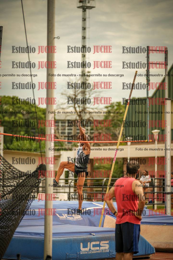 Fotos del salto con garrocha de varones - combinadas 8