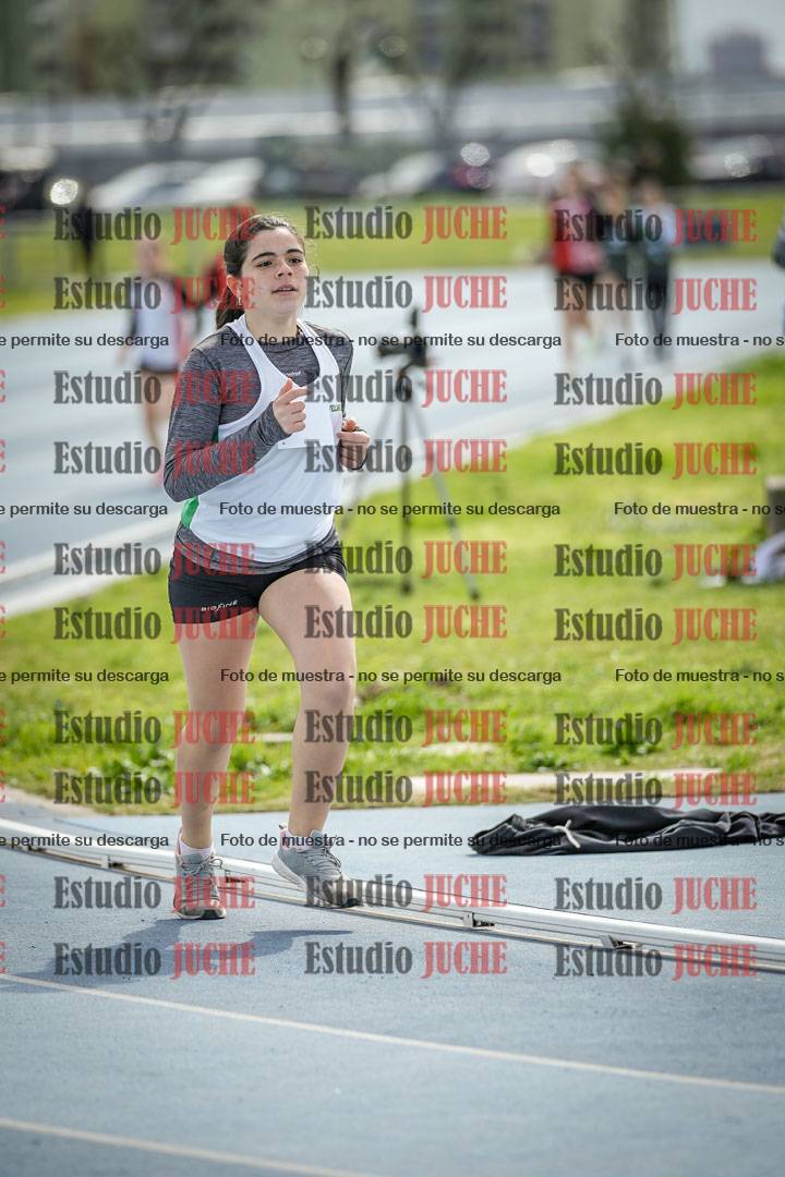 Fotos de los 800 m llanos de mujeres - U14