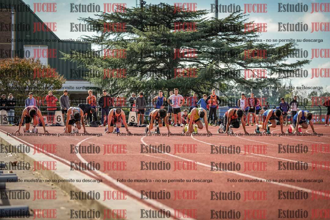 Fotos de los 100 m llanos de varones