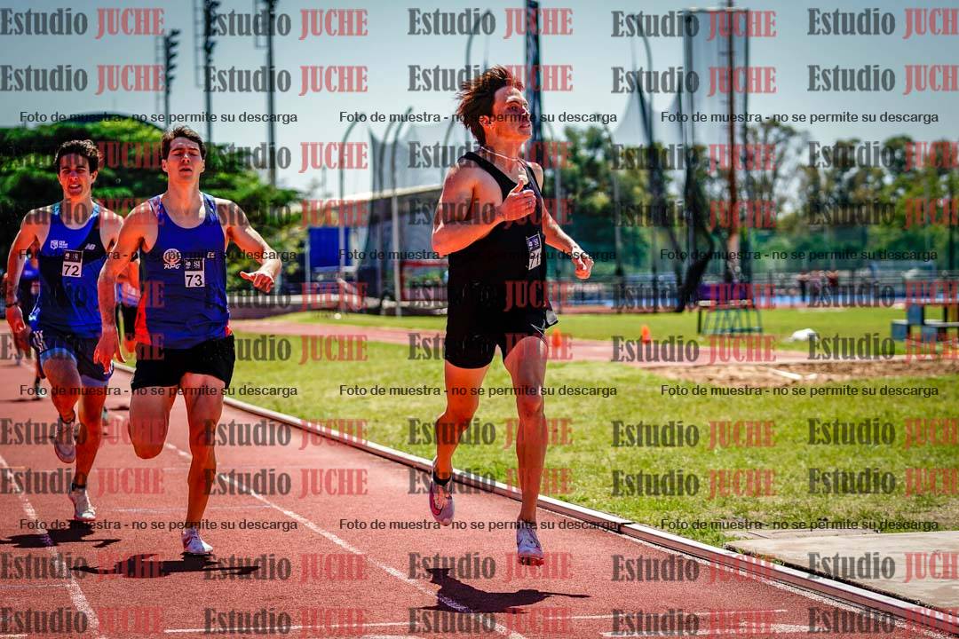 Fotos de los 800 m llanos de varones