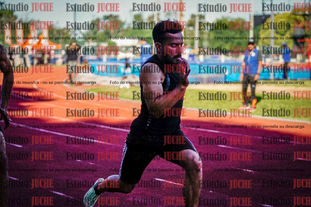 Fotos de los 100 m llanos de varones