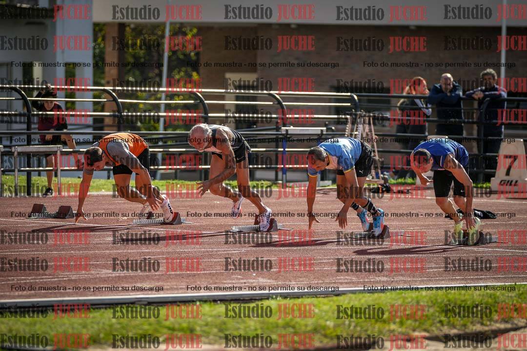 Fotos de los 100 m llanos de varones