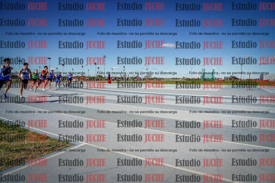 Fotos de los 200 m llanos de varones