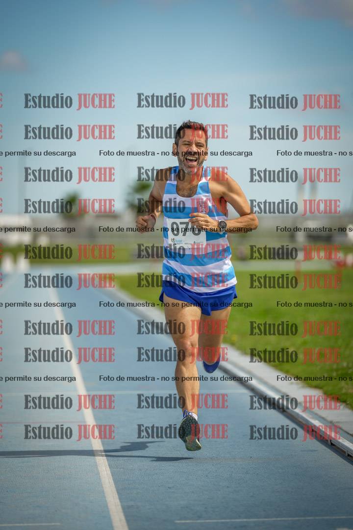 Fotos de los 1000 m llanos de varones