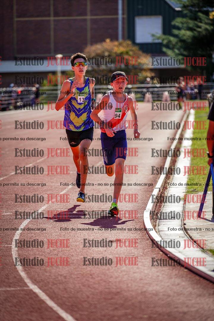 Fotos de los 2400 m de varones