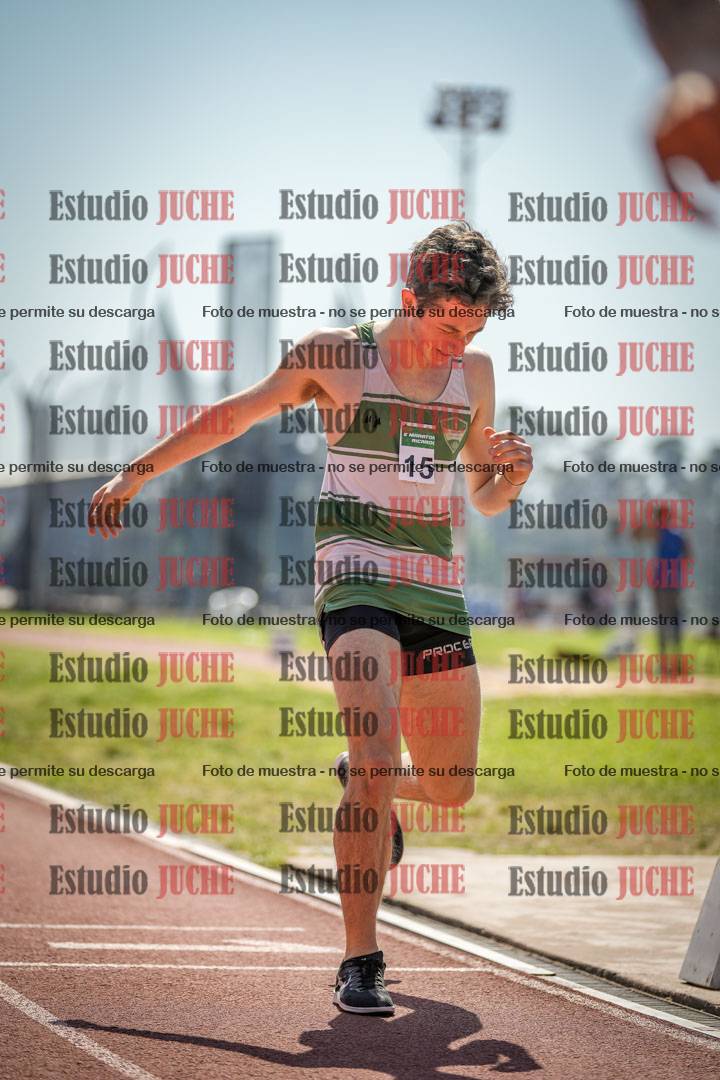 Fotos de los 800 m llanos de varones