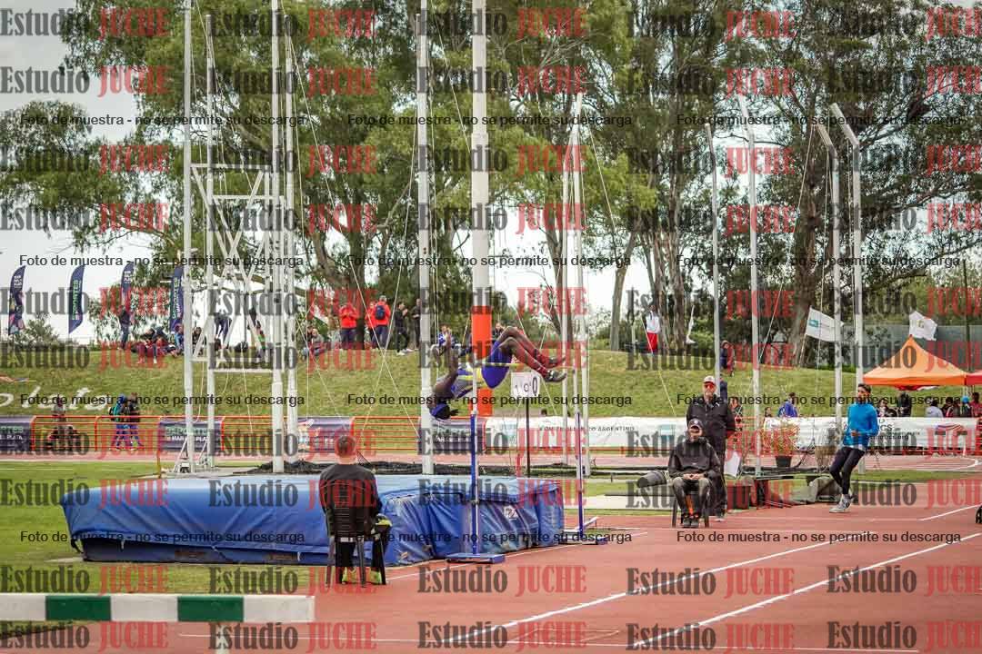 Fotos del salto en alto de varones - FINAL