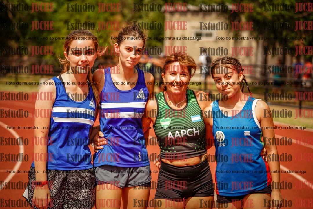 Fotos de algunos podios y extras del torneo