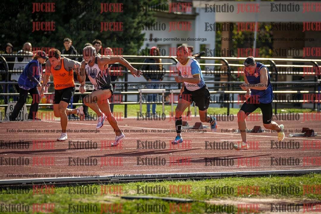 Fotos de los 100 m llanos de varones