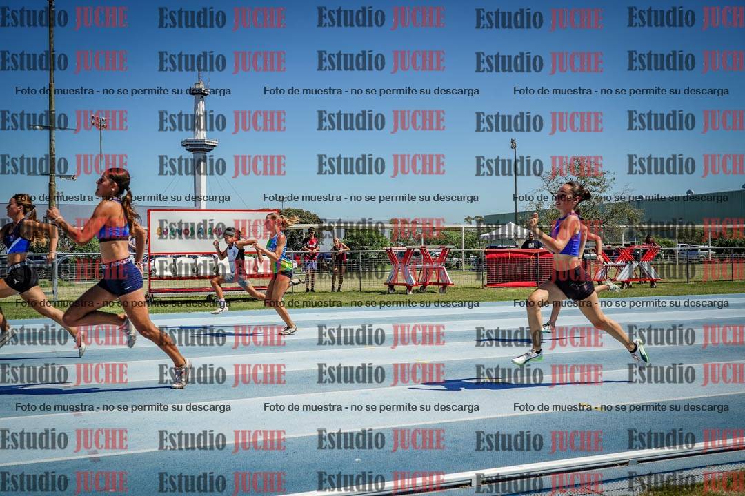 Fotos de los 80 m llanos de mujeres