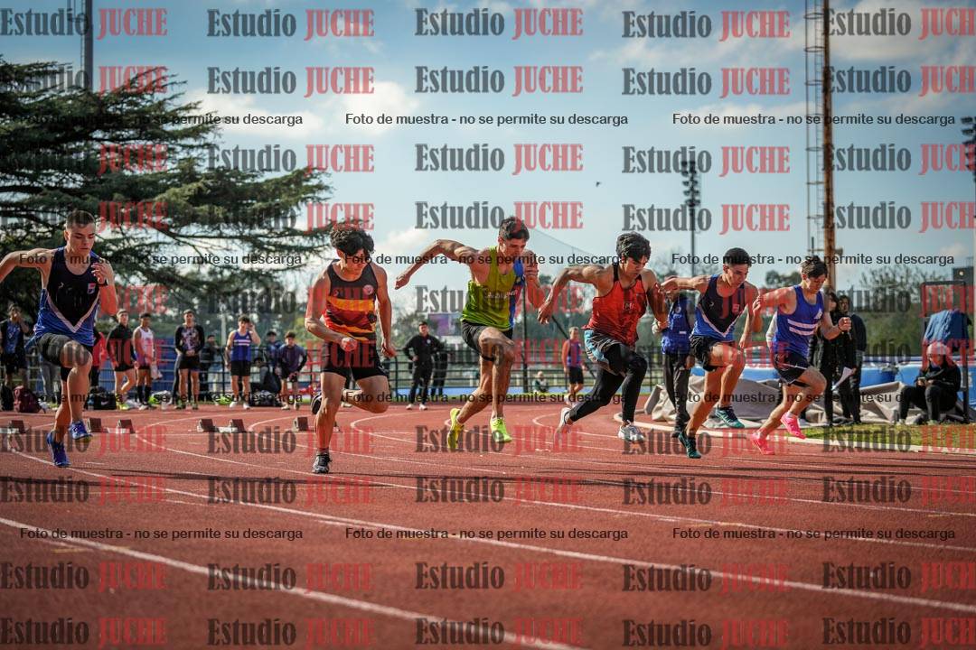 Fotos de los 100 m llanos de varones