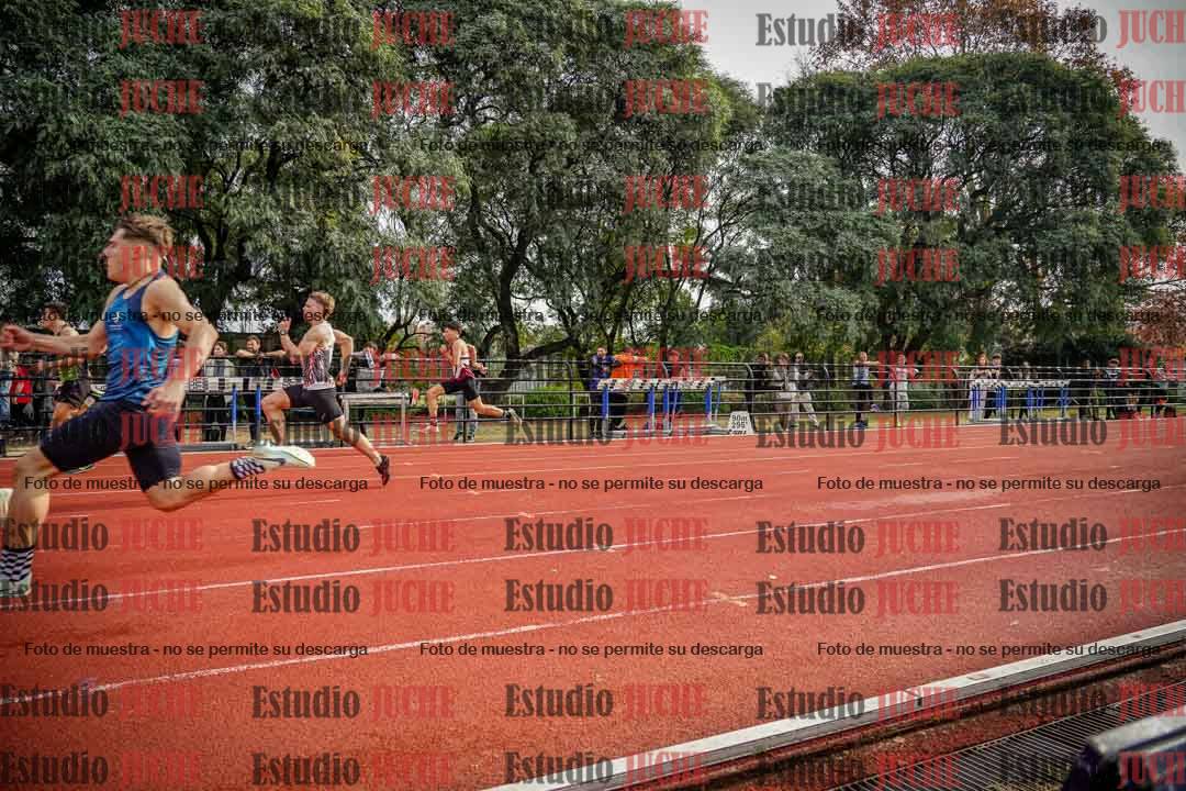Fotos de los 100 m llanos de varones