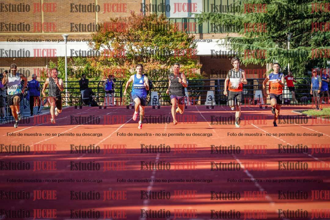 Fotos de los 100 m llanos de varones