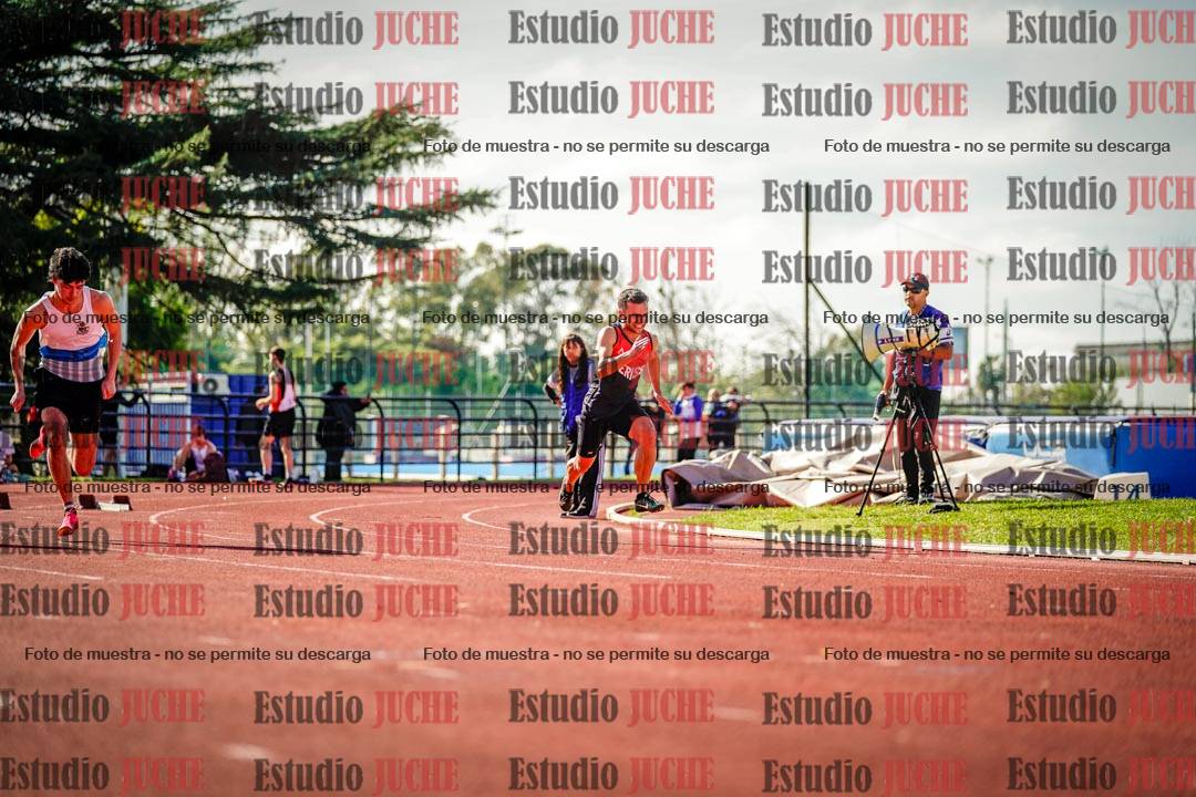 Fotos de los 100 m llanos de varones