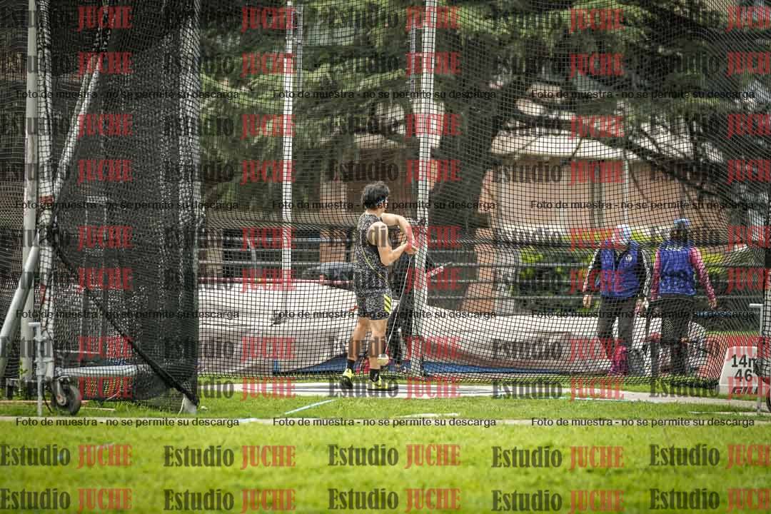 Fotos del lanzamiento de martillo de varones