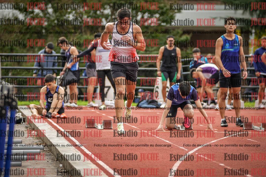 Fotos de los 100 m llanos de varones