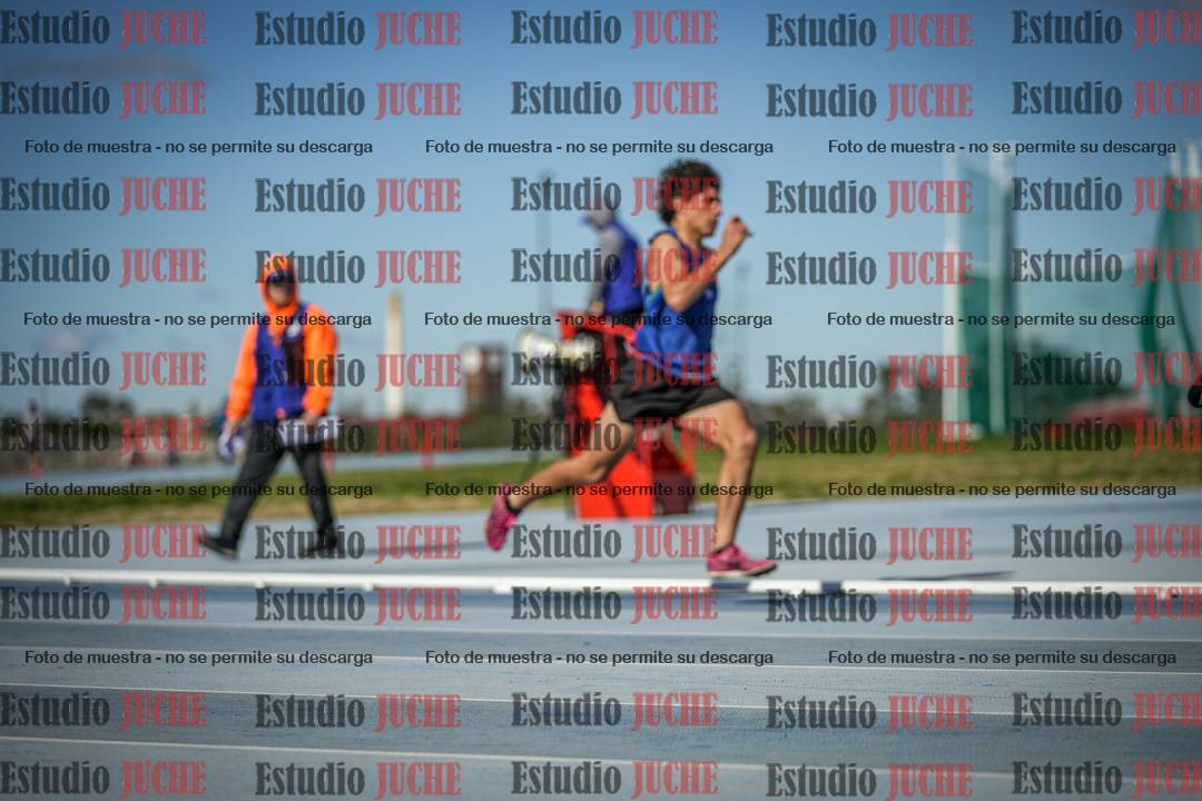 Fotos de los 200 m llanos de varones