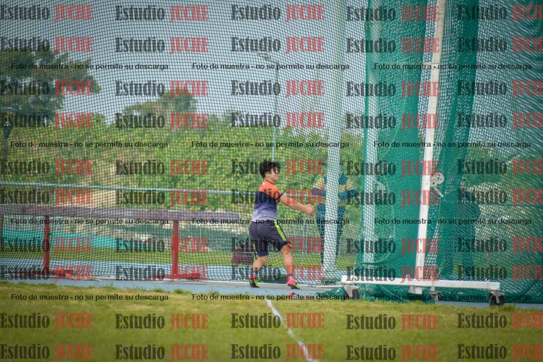 Fotos del lanzamiento de martillo de varones