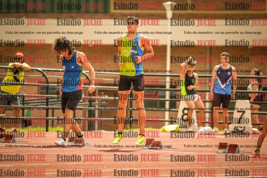 Fotos de los 100 m llanos de varones