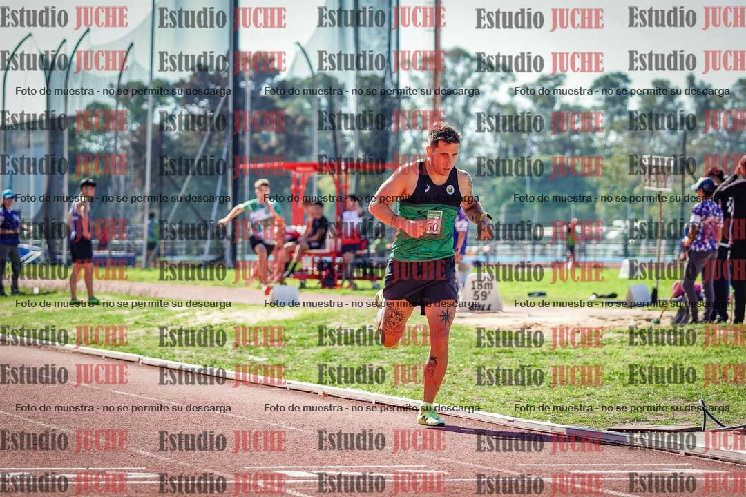 Fotos de los 800 m llanos de varones