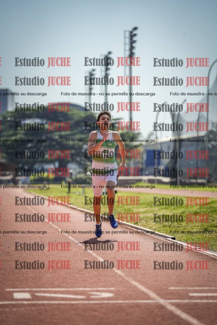 Fotos de los 800 m llanos de varones