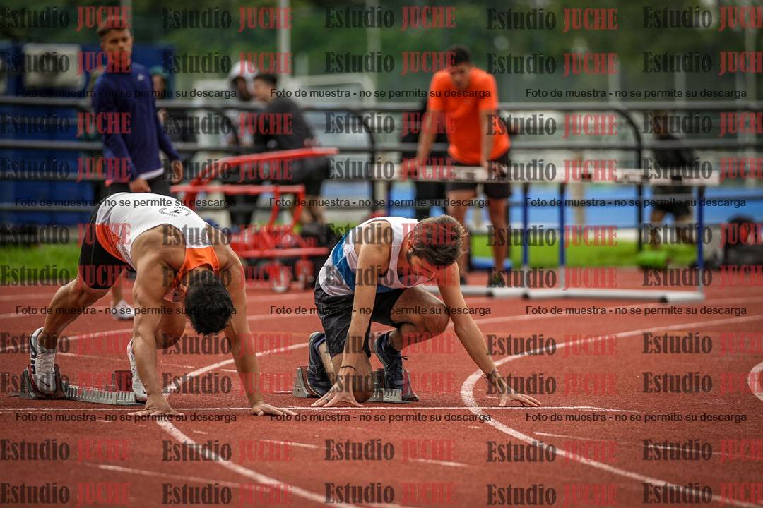 Fotos de los 100 m llanos de varones