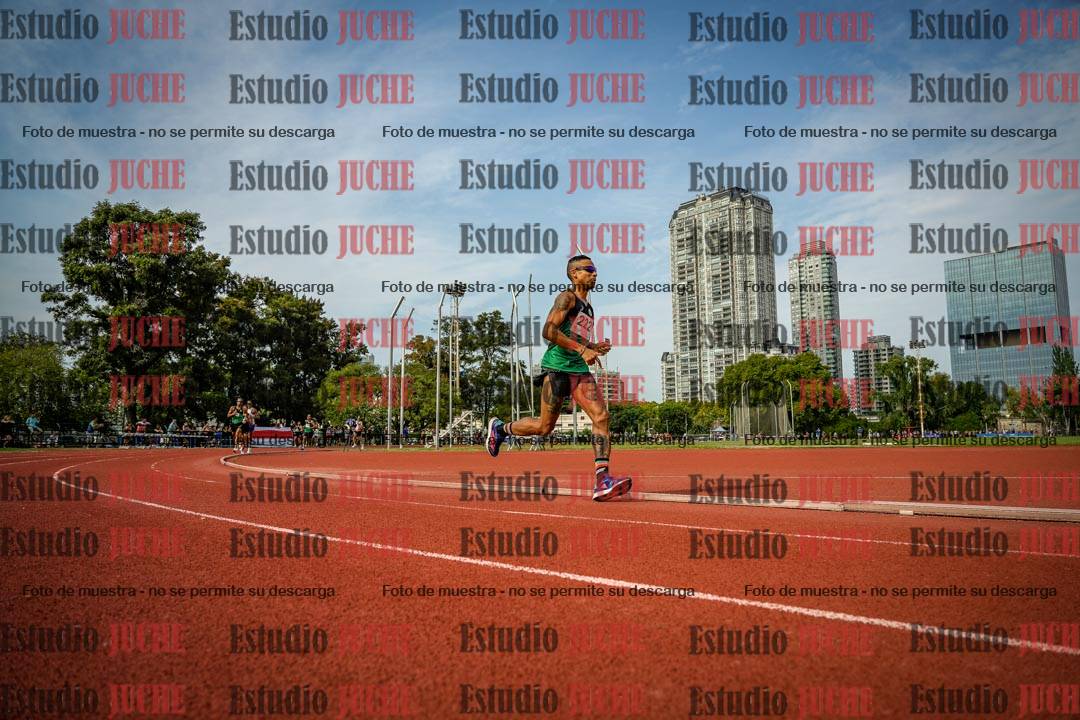 Fotos de los 3000 m llanos de varones