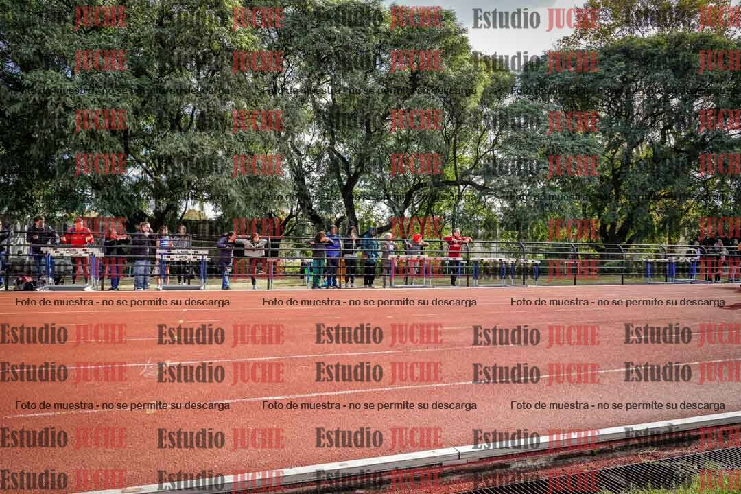 Fotos de los 100 m llanos de varones