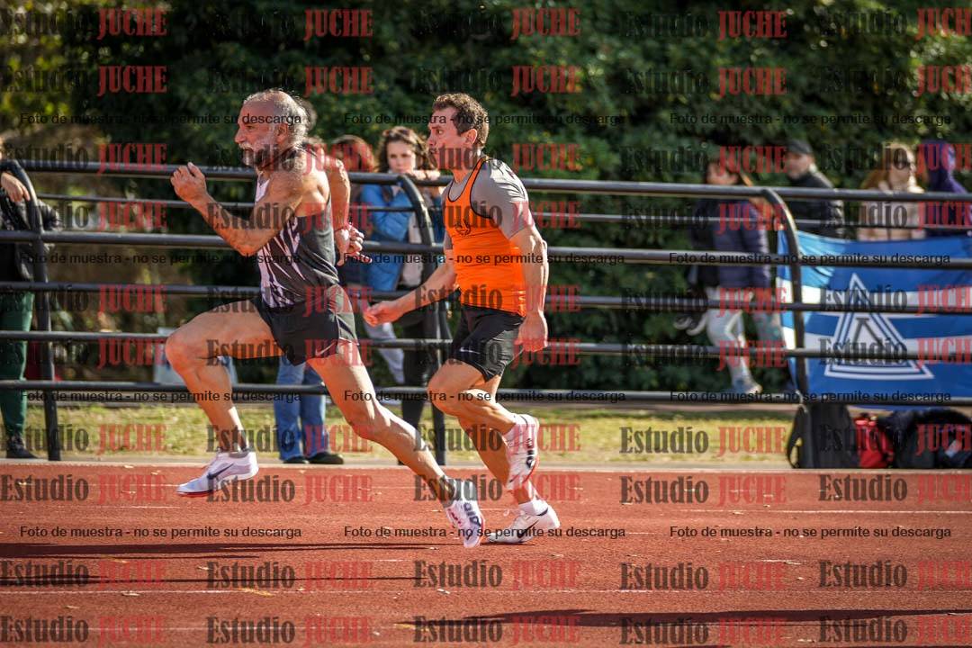Fotos de los 100 m llanos de varones
