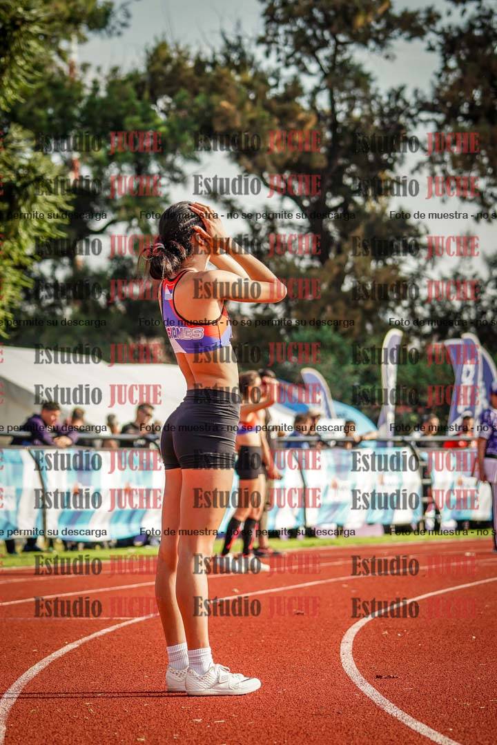 Fotos del salto en alto de mujeres