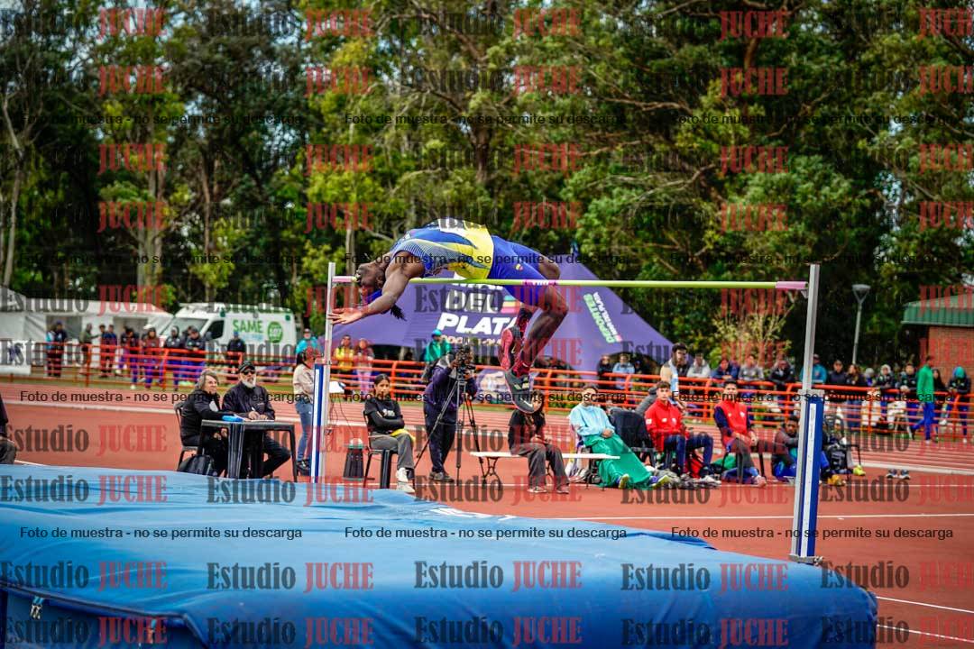 Fotos del salto en alto de varones - FINAL