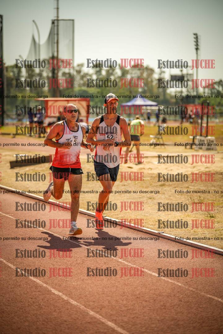Fotos de los 3000 m llanos de varones
