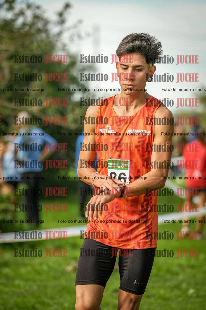 Fotos de la llegada del cross de 6000 m