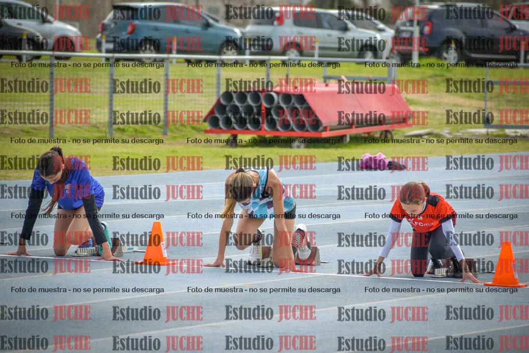 Fotos de los 80 m llanos de mujeres