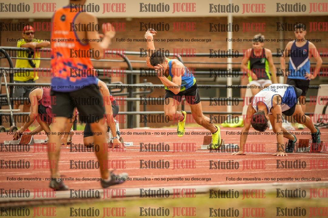 Fotos de los 100 m llanos de varones