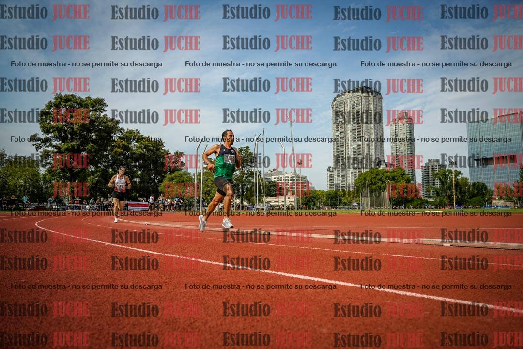 Fotos de los 3000 m llanos de varones