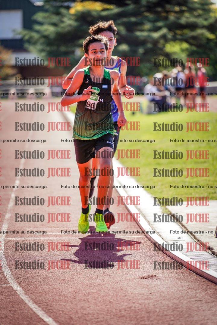 Fotos de los 2400 m de varones
