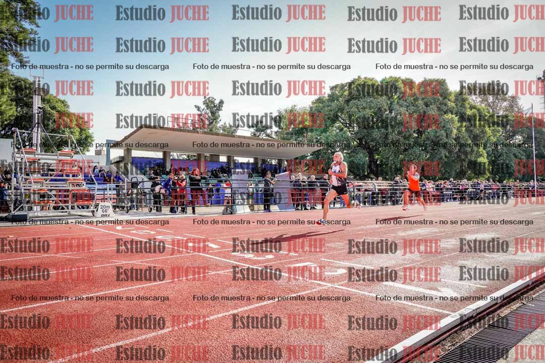 Fotos de los 100 m llanos de varones