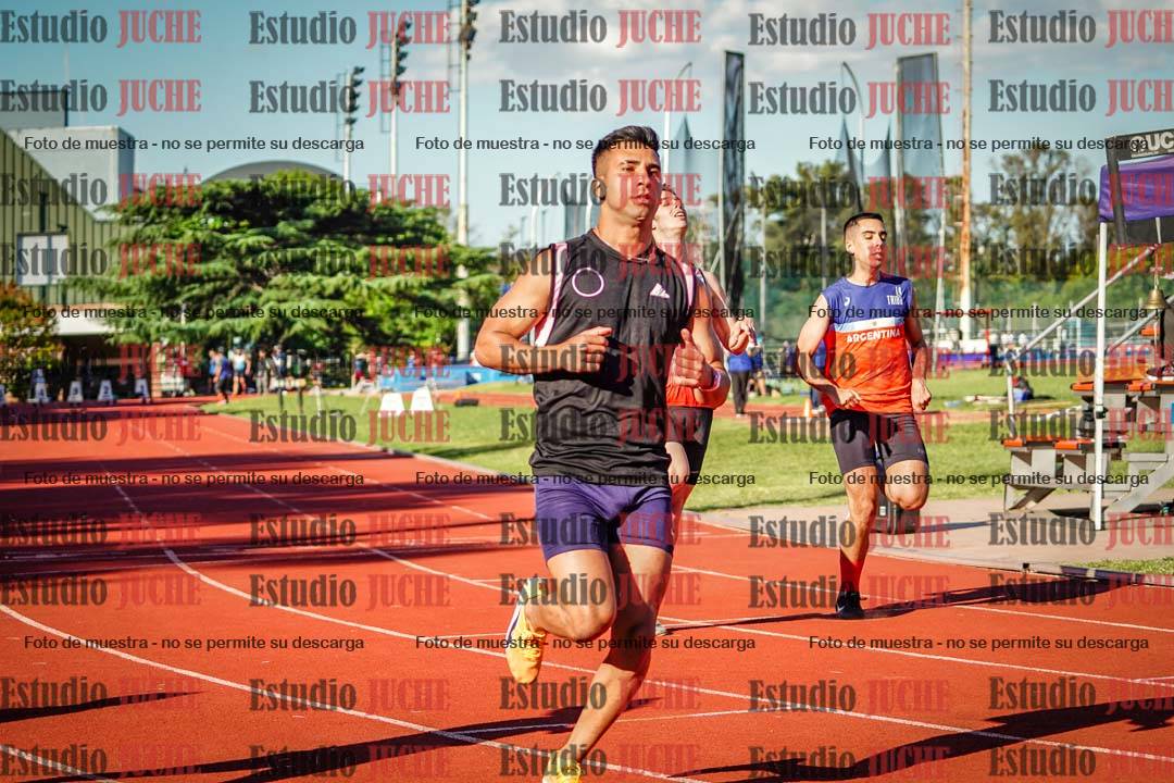 Fotos de los 100 m llanos de varones