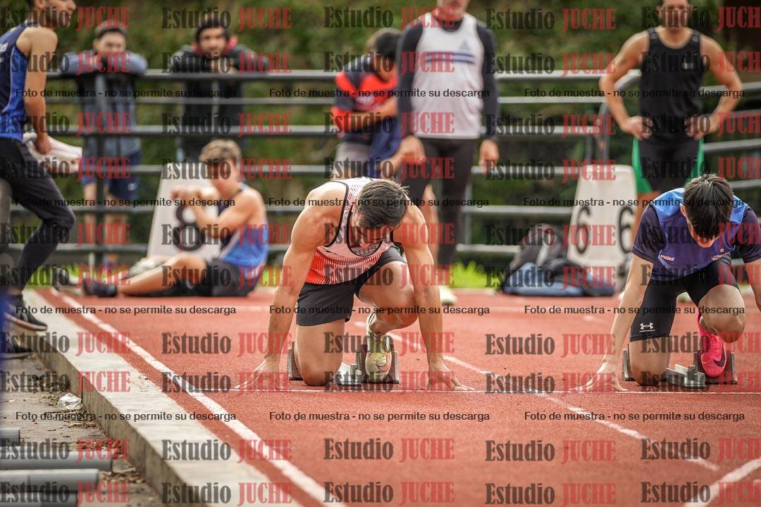 Fotos de los 100 m llanos de varones