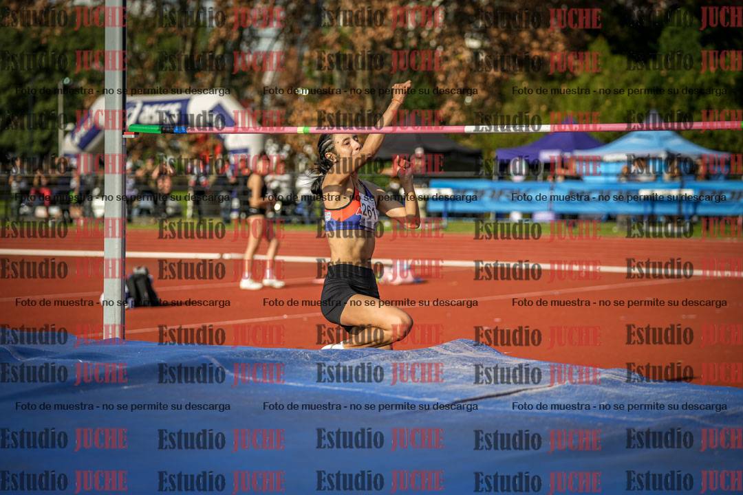 Fotos del salto en alto de mujeres