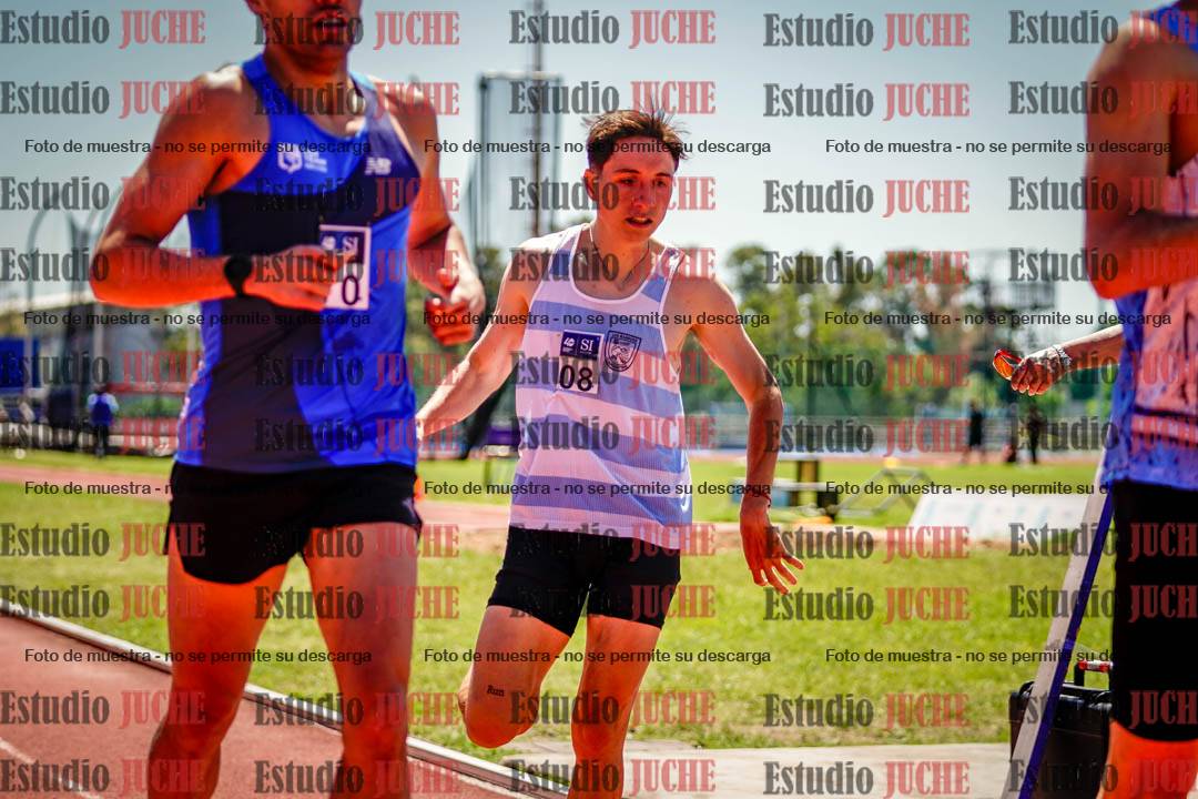 Fotos de los 800 m llanos de varones