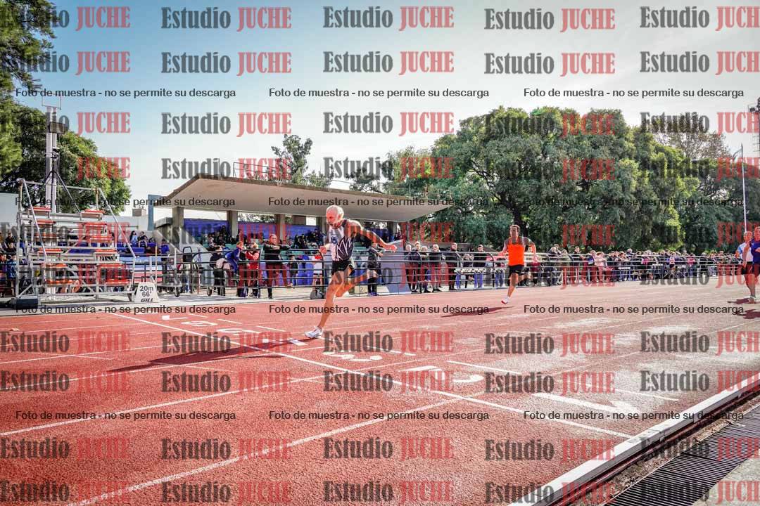 Fotos de los 100 m llanos de varones