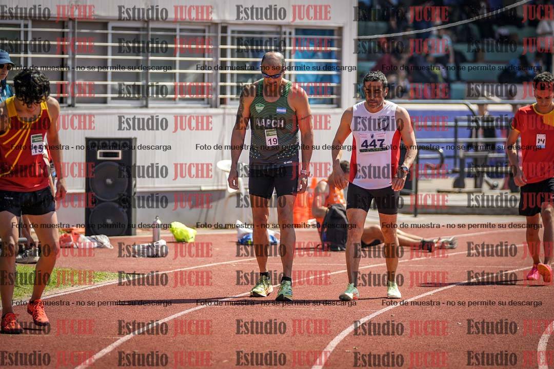 Fotos de los 800 m llanos de varones