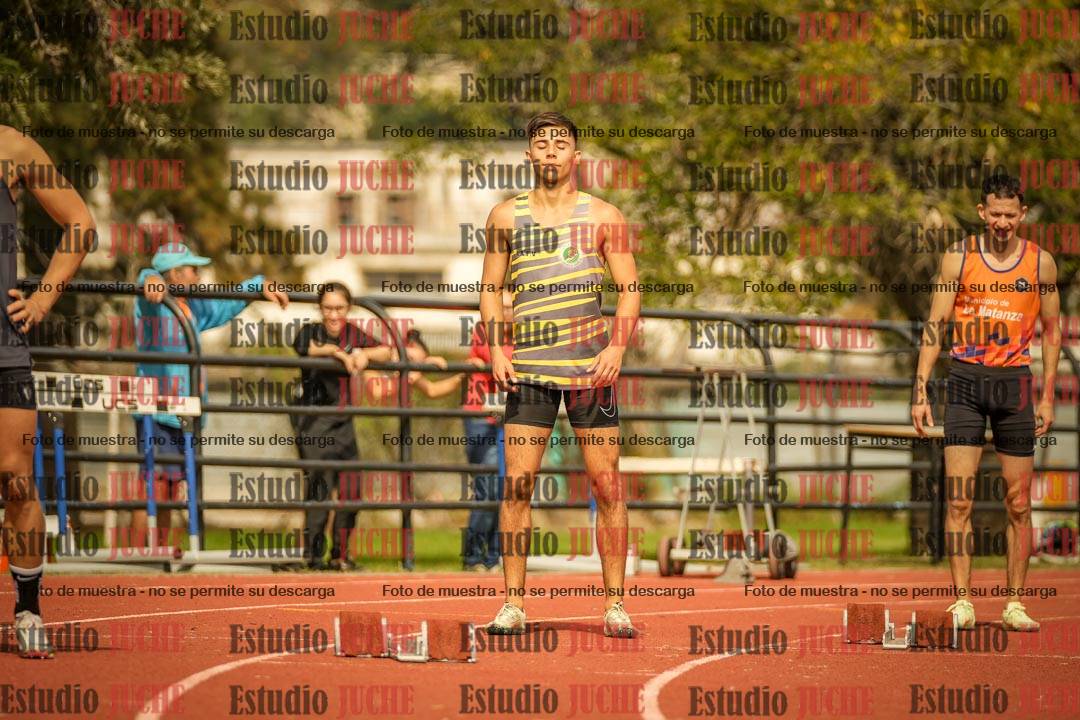 Fotos de los 200 m llanos de varones