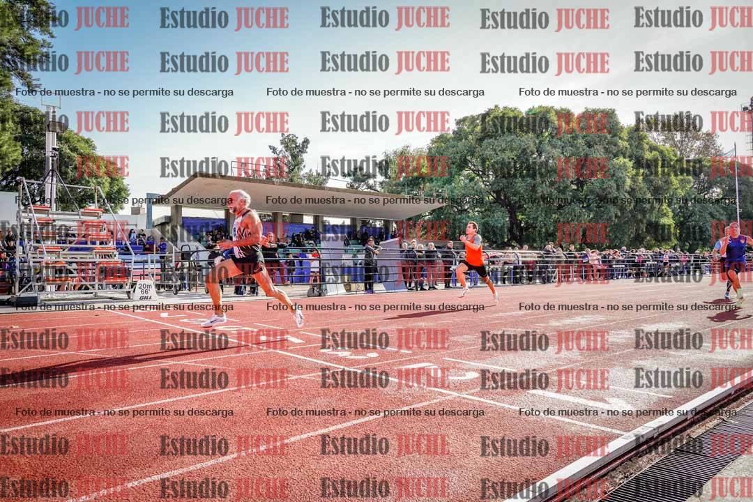 Fotos de los 100 m llanos de varones