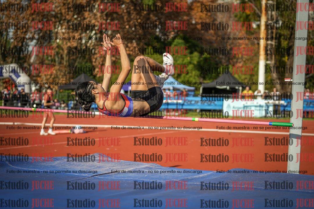 Fotos del salto en alto de mujeres