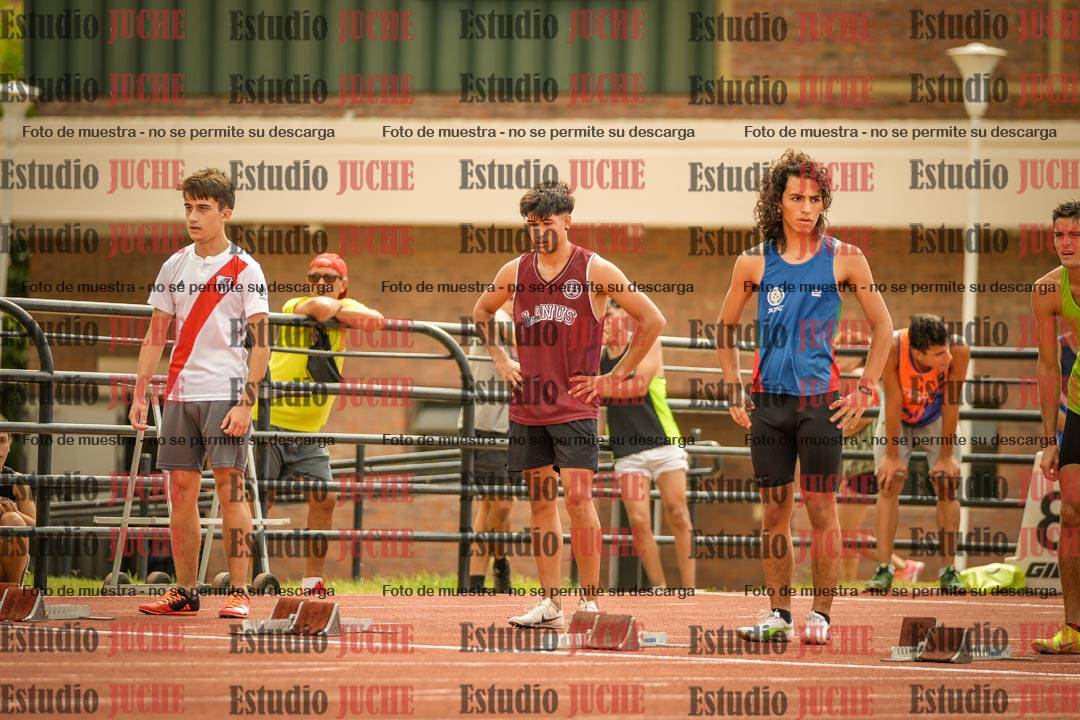 Fotos de los 100 m llanos de varones